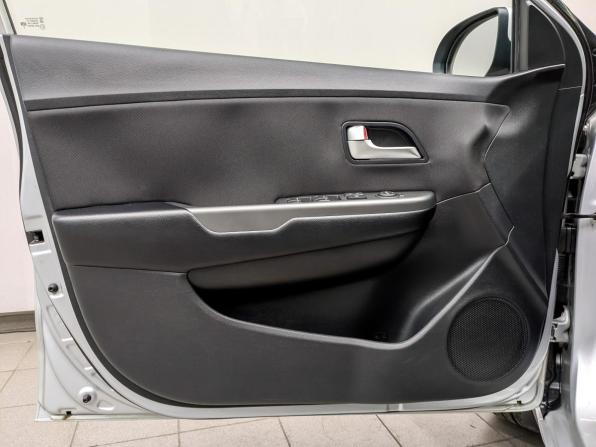 Kia Rio III Рестайлинг с пробегом 2017 года, цена 1 200 000 рублей, 86668 км, седан, Автокод Объявления