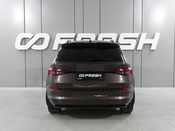 Skoda Kodiaq I с пробегом 2019 года, цена 2 199 000 рублей, 205000 км, внедорожник, Автокод Объявления