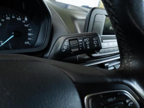 Ford EcoSport II Рестайлинг с пробегом 2018 года, цена 1 419 000 рублей, 70014 км, внедорожник, Автокод Объявления