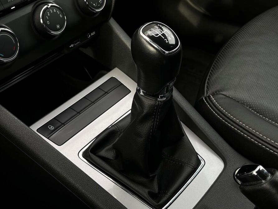 Skoda Octavia III (A7) Санкт-Петербург  - изображение 14
