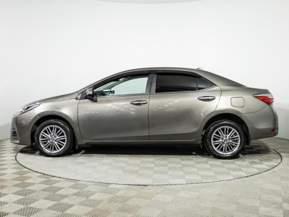 Toyota Corolla XI (E160 E170 E180) Рестайлинг 1 с пробегом 2018 года, цена 1 750 000 рублей, 97360 км, седан, Автокод Объявления