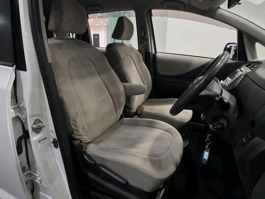 Toyota Ractis I Новосибирск  - изображение 7
