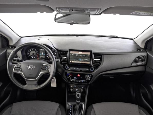 Hyundai Solaris II Рестайлинг с пробегом 2021 года, цена 1 635 000 рублей, 78248 км, седан, Автокод Объявления