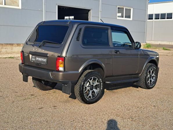 Lada (ВАЗ) Niva Legend с пробегом 2025 года, цена 1 055 000 рублей, 9426 км, внедорожник, Автокод Объявления