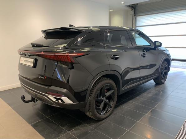 Omoda C5 I с пробегом 2023 года, цена 1 649 000 рублей, 31217 км, внедорожник, Автокод Объявления