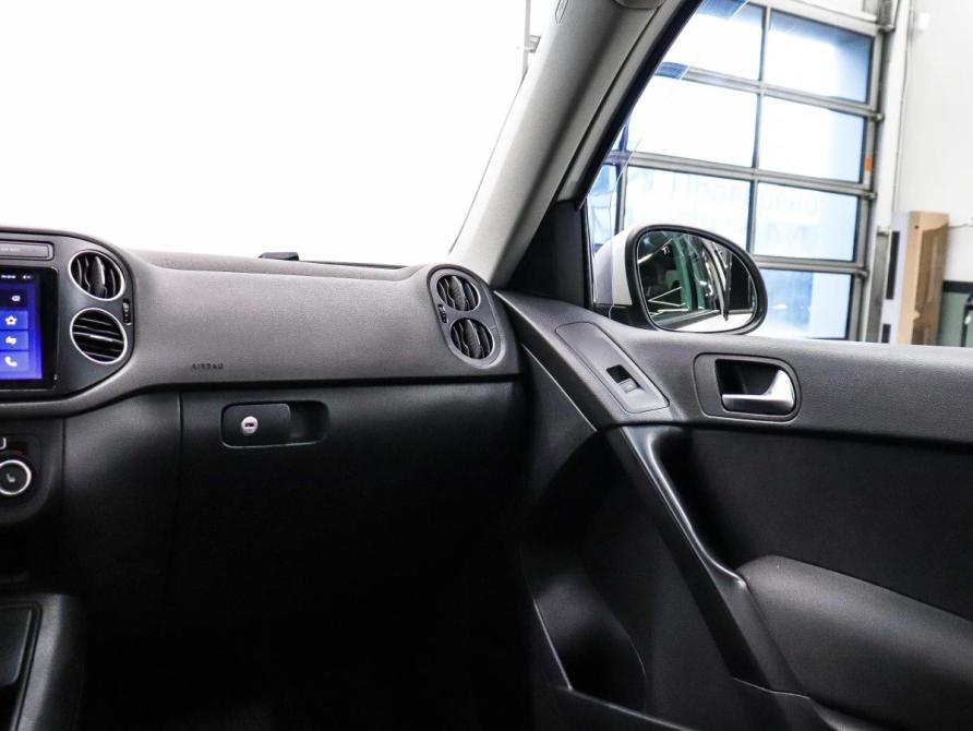 Volkswagen Tiguan I Рестайлинг Красноярск  - изображение 15