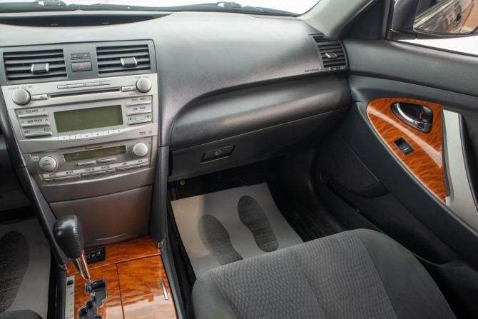Toyota Camry VI (XV40) Рестайлинг с пробегом 2009 года, цена 1 049 000 рублей, 331000 км, седан, Автокод Объявления
