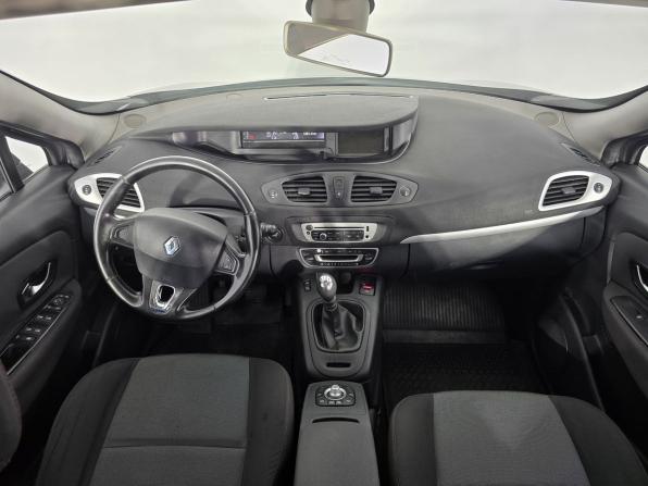 Renault Scenic III Рестайлинг 2 с пробегом 2014 года, цена 899 000 рублей, 199737 км, компактвэн, Автокод Объявления