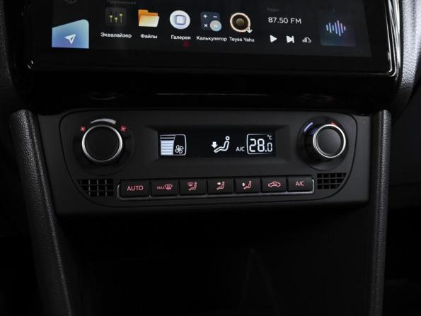 Volkswagen Polo V Рестайлинг с пробегом 2018 года, цена 1 380 000 рублей, 132508 км, седан, Автокод Объявления
