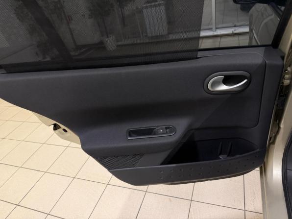 Renault Megane II Рестайлинг с пробегом 2008 года, цена 525 000 рублей, 198909 км, седан, Автокод Объявления