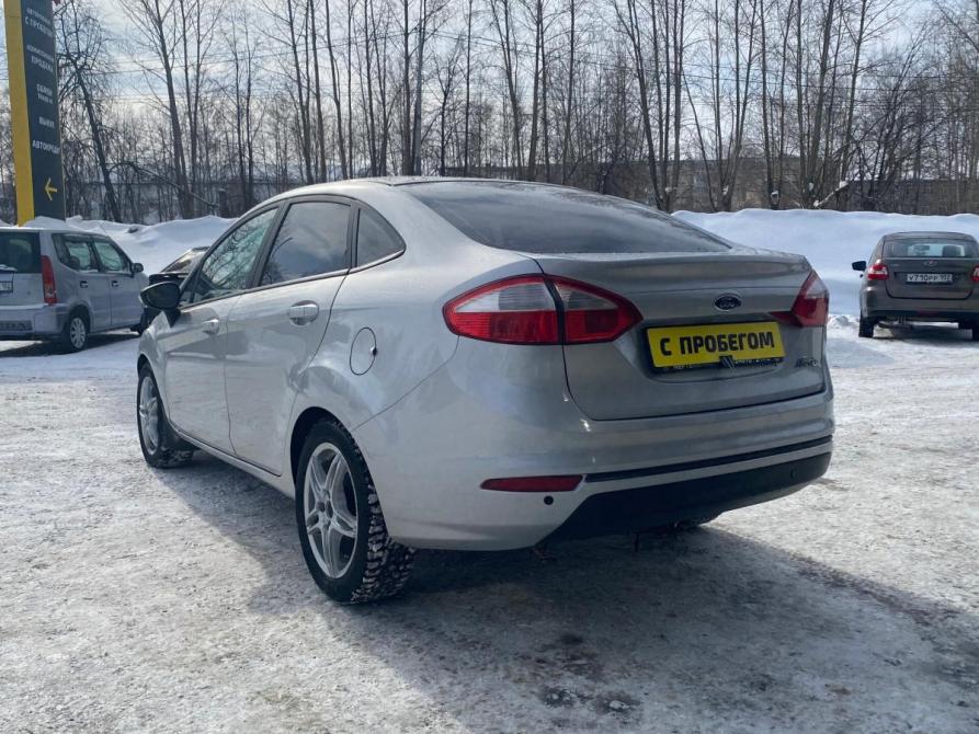 Ford Fiesta Mk6 Рестайлинг Нефтекамск  - изображение 6