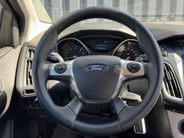 Ford Focus III с пробегом 2013 года, цена 730 000 рублей, 257000 км, универсал, Автокод Объявления