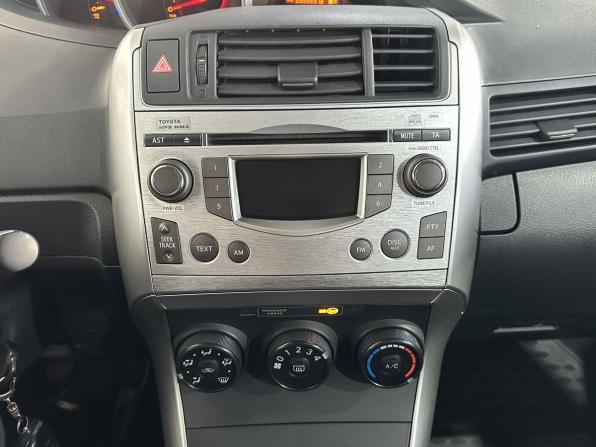 Toyota Verso I с пробегом 2010 года, цена 840 000 рублей, 268866 км, компактвэн, Автокод Объявления