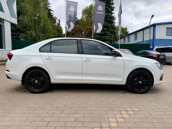 Skoda Rapid I Рестайлинг с пробегом 2020 года, цена 1 620 000 рублей, 110000 км, лифтбек, Автокод Объявления