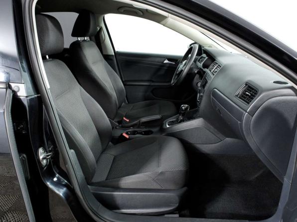 Volkswagen Jetta VI с пробегом 2013 года, цена 868 000 рублей, 224210 км, седан, Автокод Объявления