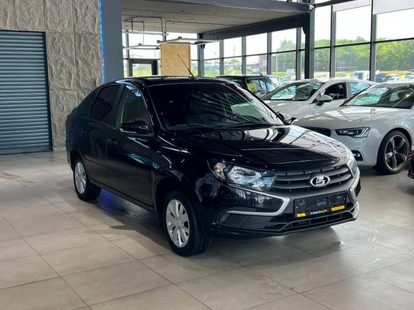 Lada (ВАЗ) Granta I Рестайлинг с пробегом 2022 года, цена 790 000 рублей, 60500 км, лифтбек, Автокод Объявления