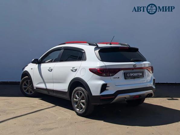 Kia Rio IV Рестайлинг с пробегом 2021 года, цена 1 940 000 рублей, 48321 км, хэтчбек, Автокод Объявления