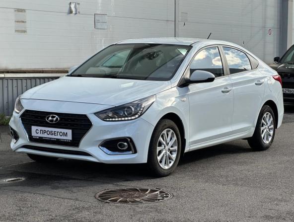 Hyundai Solaris II с пробегом 2020 года, цена 1 225 000 рублей, 180597 км, седан, Автокод Объявления