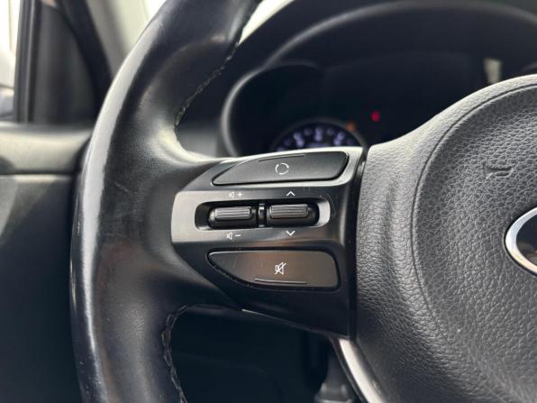 Kia Rio IV с пробегом 2017 года, цена 1 070 000 рублей, 173038 км, седан, Автокод Объявления