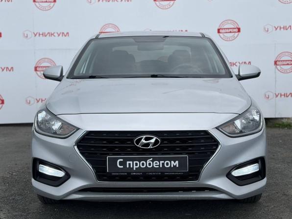 Hyundai Solaris II с пробегом 2019 года, цена 1 139 000 рублей, 136017 км, седан, Автокод Объявления