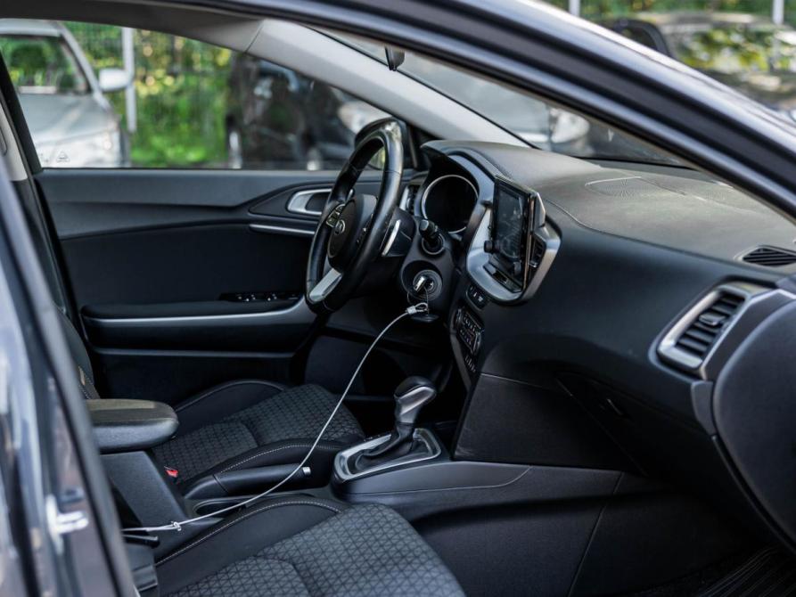 Kia Ceed III Санкт-Петербург  - изображение 14