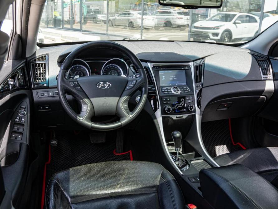 Hyundai Sonata VI (YF) Краснодар  - изображение 6