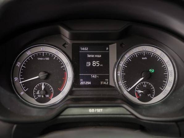Skoda Octavia III (A7) с пробегом 2016 года, цена 1 375 000 рублей, 201295 км, лифтбек, Автокод Объявления