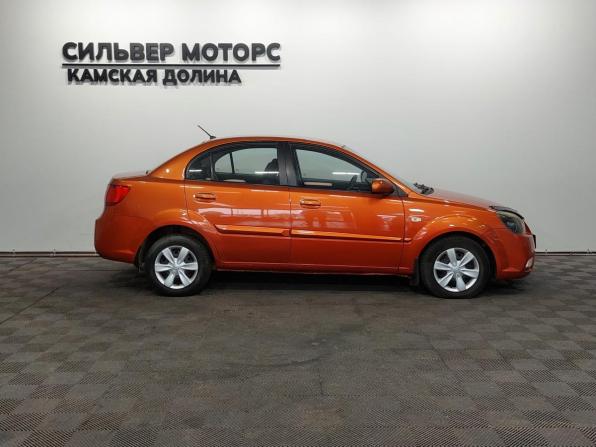 Kia Rio II Рестайлинг с пробегом 2010 года, цена 499 000 рублей, 157648 км, седан, Автокод Объявления