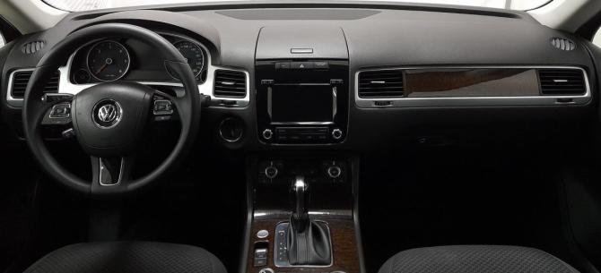 Volkswagen Touareg II с пробегом 2012 года, цена 2 099 000 рублей, 203825 км, внедорожник, Автокод Объявления