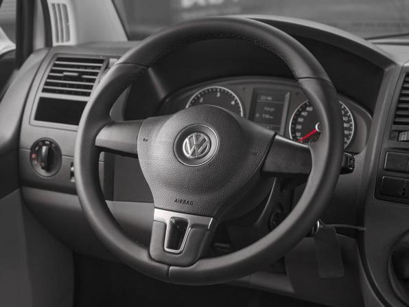 Volkswagen Caravelle T5 Рестайлинг с пробегом 2010 года, цена 1 499 000 рублей, 143600 км, минивэн, Автокод Объявления