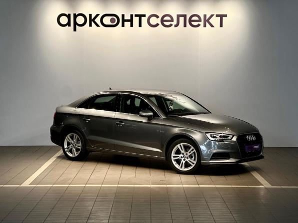 Audi A3 III (8V) Рестайлинг с пробегом 2019 года, цена 1 930 000 рублей, 130650 км, седан, Автокод Объявления