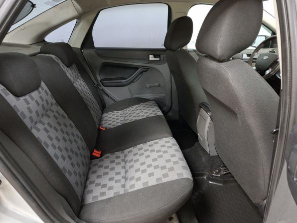 Ford Focus II с пробегом 2006 года, цена 329 000 рублей, 291970 км, седан, Автокод Объявления