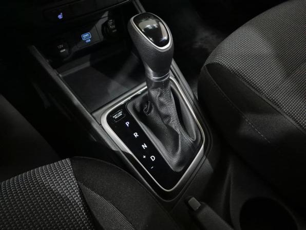 Hyundai Solaris II с пробегом 2019 года, цена 1 425 000 рублей, 102570 км, седан, Автокод Объявления