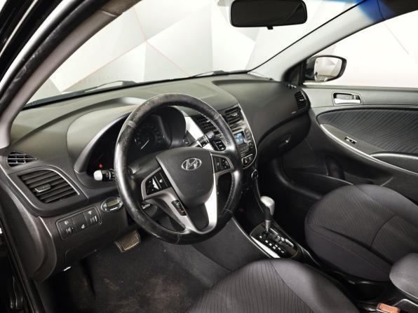 Hyundai Solaris I Рестайлинг с пробегом 2016 года, цена 997 000 рублей, 114333 км, седан, Автокод Объявления