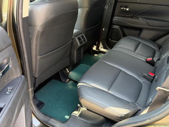 Mitsubishi Outlander III Рестайлинг 3 с пробегом 2019 года, цена 1 649 000 рублей, 229800 км, внедорожник, Автокод Объявления