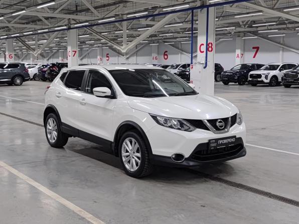 Nissan Qashqai II с пробегом 2016 года, цена 1 609 000 рублей, 131001 км, внедорожник, Автокод Объявления