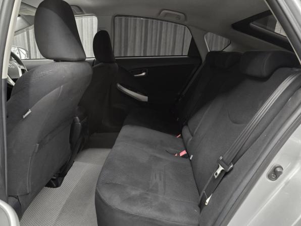 Toyota Prius III Рестайлинг (XW30) с пробегом 2012 года, цена 1 149 000 рублей, 158000 км, лифтбек, Автокод Объявления
