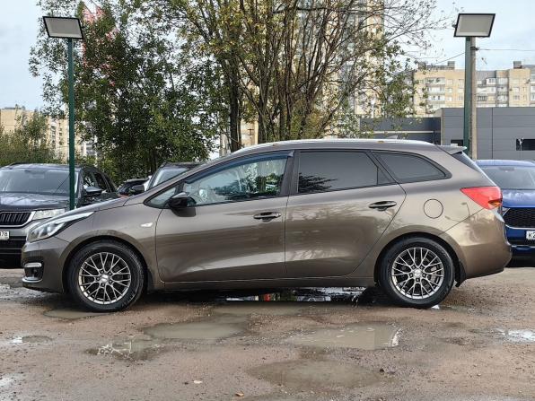 Kia Ceed II Рестайлинг с пробегом 2018 года, цена 1 119 000 рублей, 175329 км, универсал, Автокод Объявления