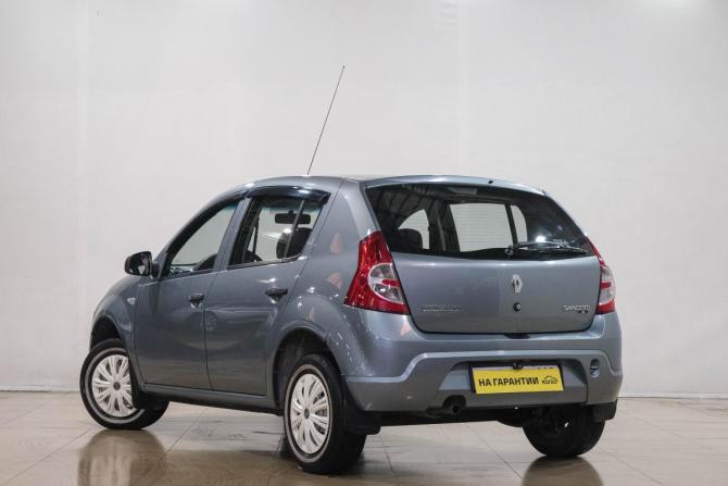 Renault Sandero I с пробегом 2011 года, цена 299 000 рублей, 258000 км, хэтчбек, Автокод Объявления