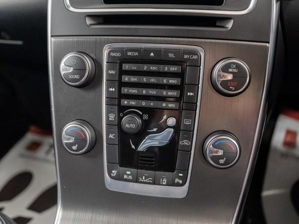 Volvo V60 I с пробегом 2011 года, цена 1 350 000 рублей, 58000 км, универсал, Автокод Объявления