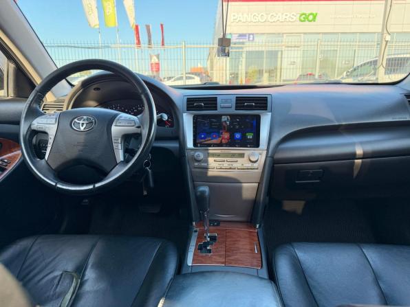 Toyota Camry VI (XV40) Рестайлинг с пробегом 2010 года, цена 1 100 000 рублей, 310828 км, седан, Автокод Объявления