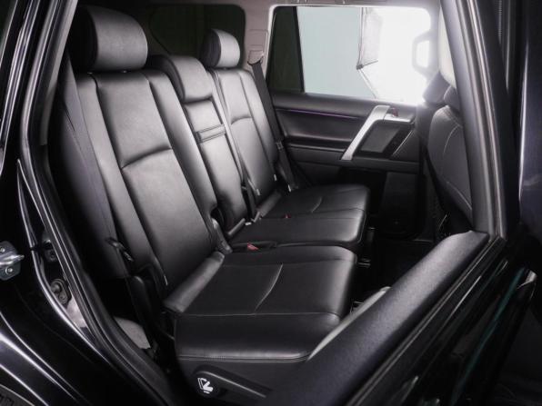 Toyota Land Cruiser Prado 150 Series Рестайлинг 2 с пробегом 2017 года, цена 5 250 000 рублей, 113604 км, внедорожник, Автокод Объявления