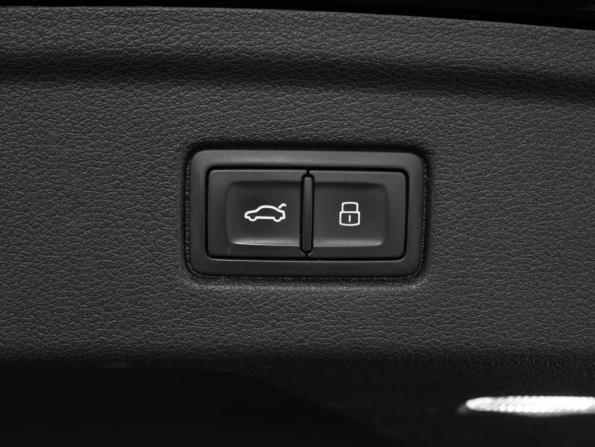 Audi A5 II (F5) Рестайлинг с пробегом 2021 года, цена 4 450 000 рублей, 75659 км, лифтбек, Автокод Объявления