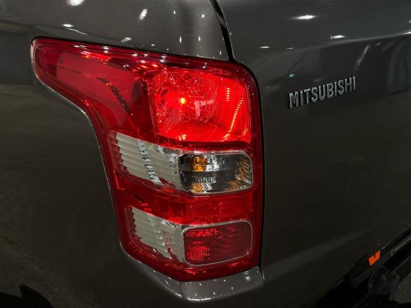 Mitsubishi L200 V с пробегом 2017 года, цена 1 759 000 рублей, 217000 км, offers.body_type.unknown, Автокод Объявления