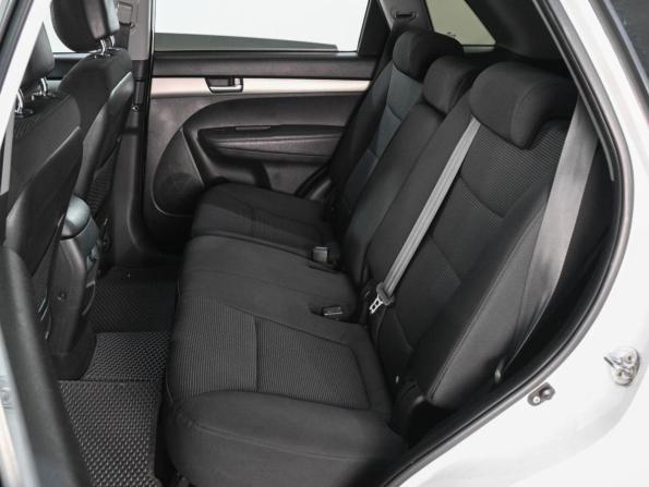 Kia Sorento II Рестайлинг с пробегом 2014 года, цена 1 590 000 рублей, 221671 км, внедорожник, Автокод Объявления