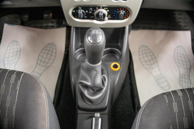 Renault Logan I Рестайлинг с пробегом 2010 года, цена 299 000 рублей, 257358 км, седан, Автокод Объявления