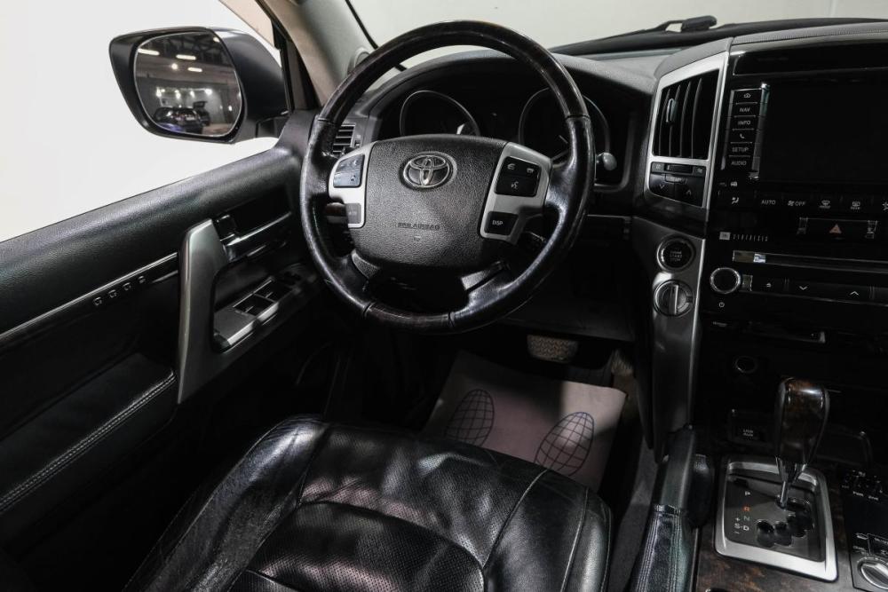 Toyota Land Cruiser 200 Series Рестайлинг 1 Новокузнецк  - изображение 17