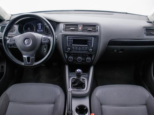 Volkswagen Jetta VI с пробегом 2014 года, цена 940 000 рублей, 178381 км, седан, Автокод Объявления