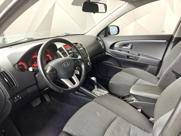 Kia Ceed I Рестайлинг с пробегом 2012 года, цена 785 000 рублей, 154107 км, хэтчбек, Автокод Объявления