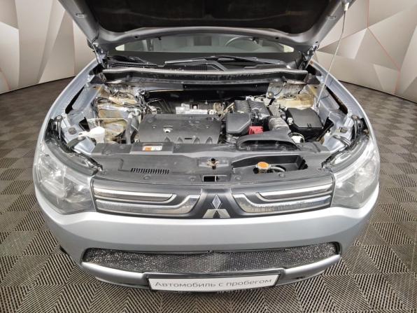 Mitsubishi Outlander III с пробегом 2012 года, цена 869 000 рублей, 303997 км, внедорожник, Автокод Объявления